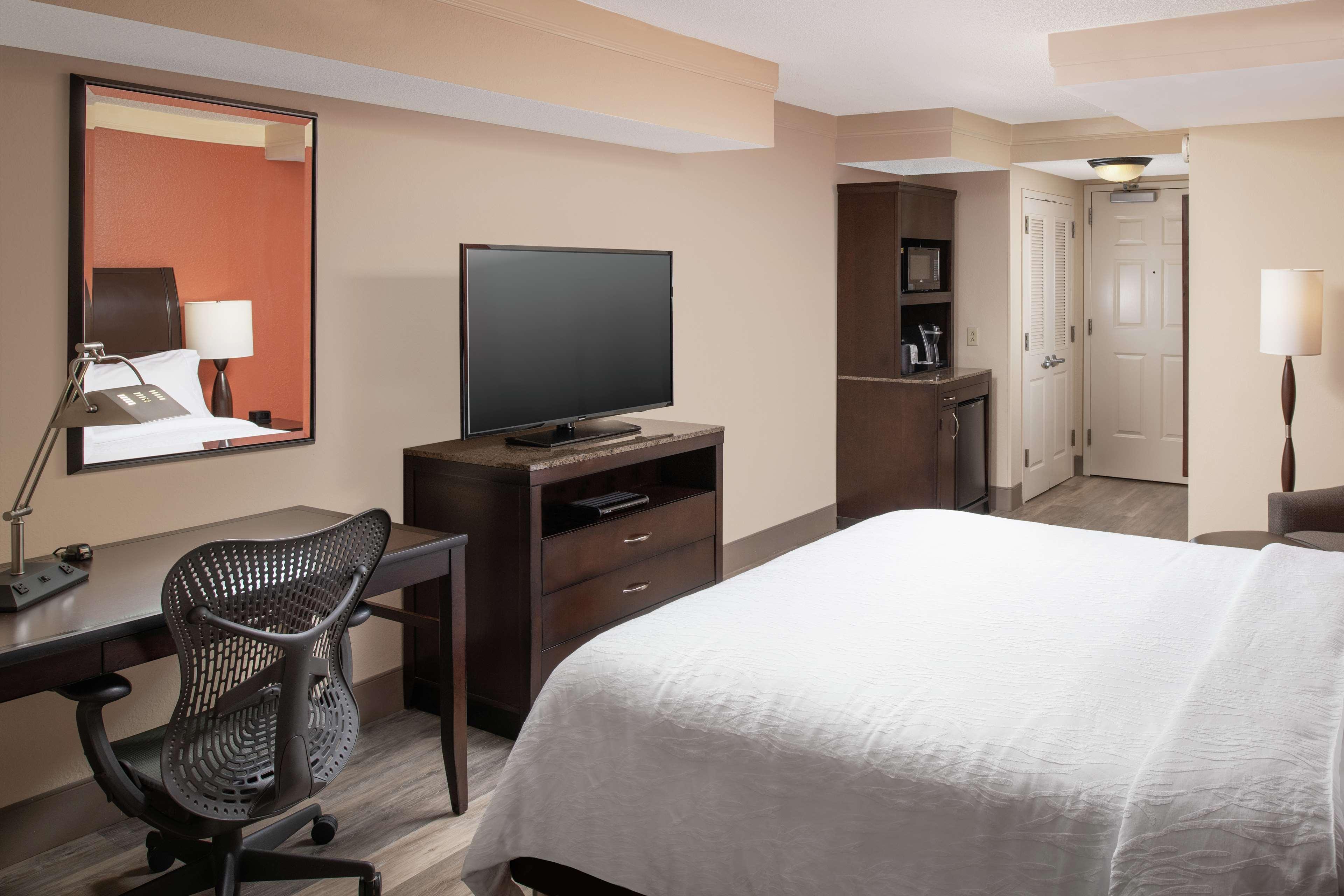 Hilton Garden Inn Chattanooga Downtown Екстериор снимка
