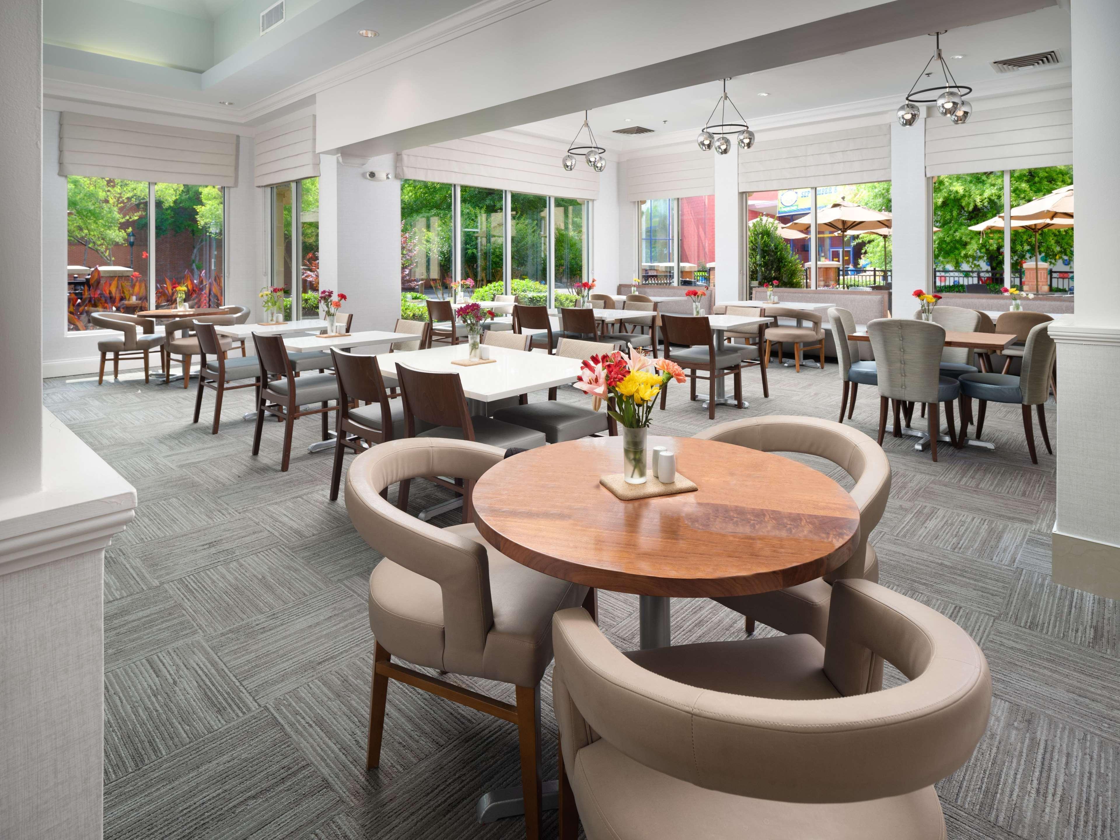 Hilton Garden Inn Chattanooga Downtown Екстериор снимка
