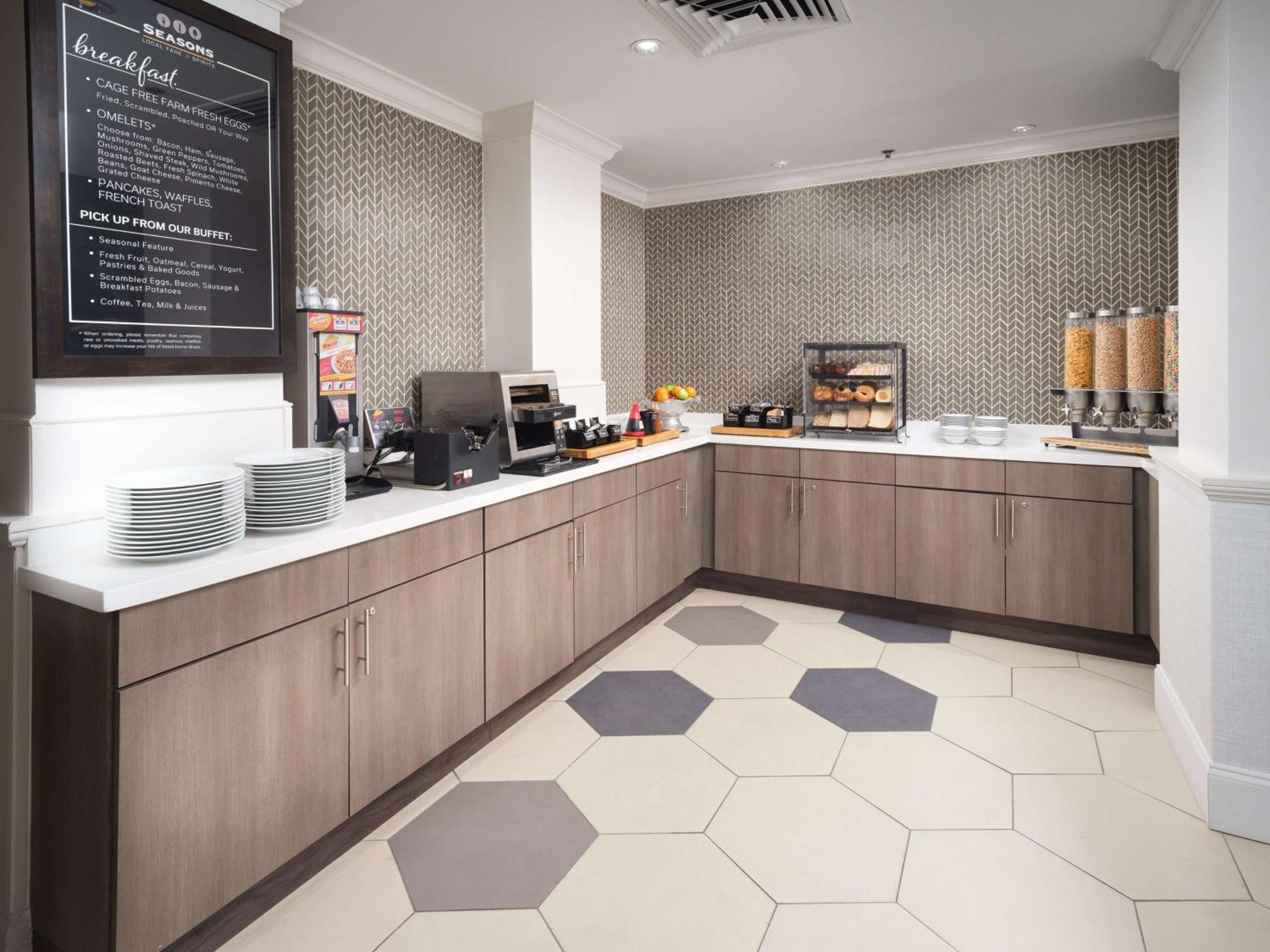 Hilton Garden Inn Chattanooga Downtown Екстериор снимка